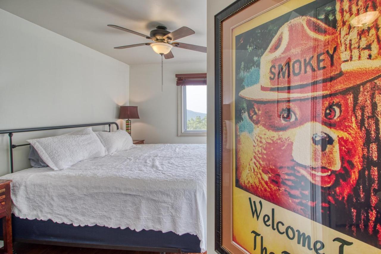 Breathtaking Sunsets, Views, Pool, Heaven Awaits! Villa Gatlinburg Exterior photo