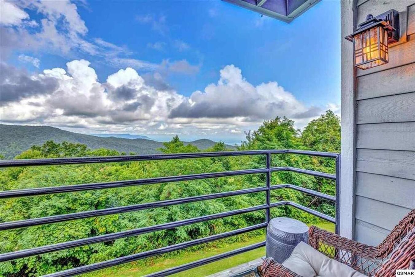 Breathtaking Sunsets, Views, Pool, Heaven Awaits! Villa Gatlinburg Exterior photo